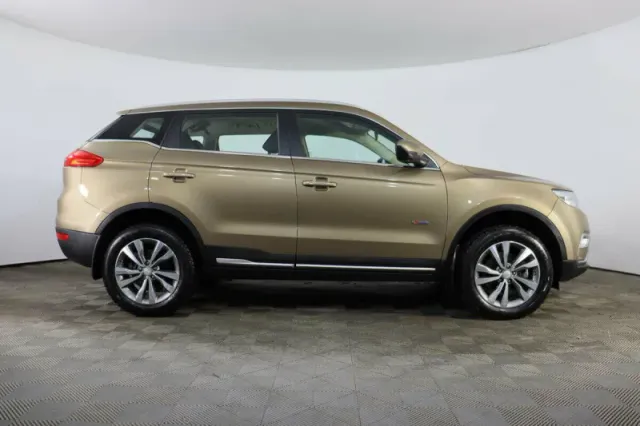 Geely Atlas, I — фото 4