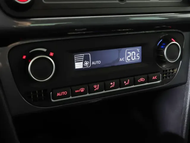 Volkswagen Polo, V Рестайлинг — фото 19