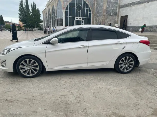 Hyundai i40, I — фото 2