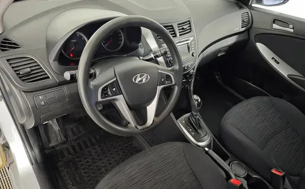 Hyundai Solaris, I Рестайлинг — фото 5
