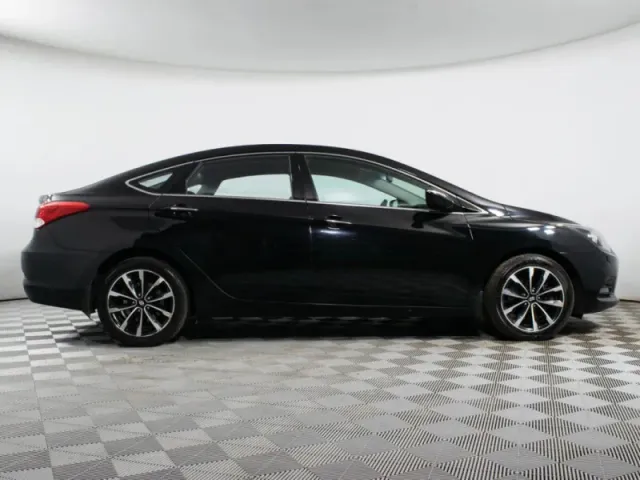 Hyundai i40, I Рестайлинг — фото 4