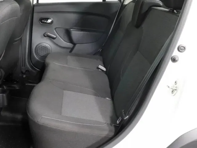 Renault Logan, II Рестайлинг — фото 24