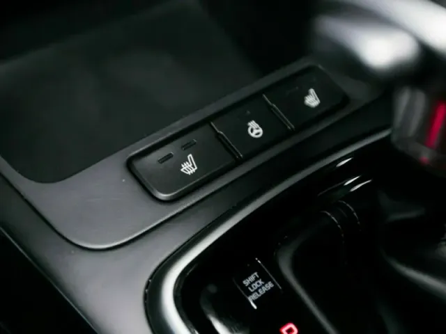 Kia Rio, IV — фото 16