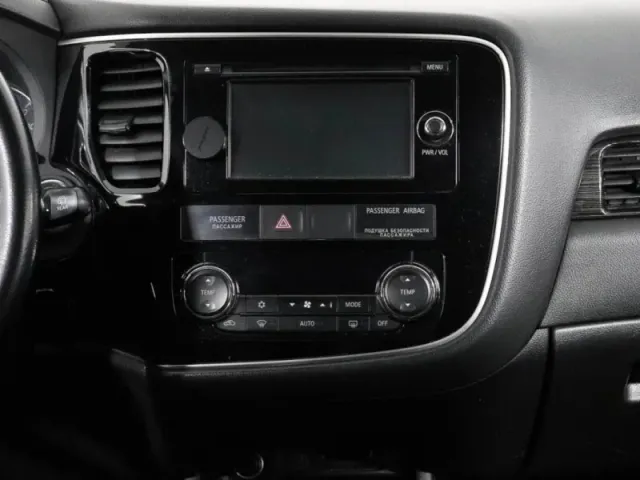 Mitsubishi Outlander, III Рестайлинг 2 — фото 12