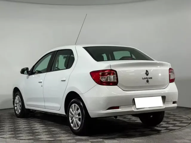 Renault Logan, II Рестайлинг — фото 7