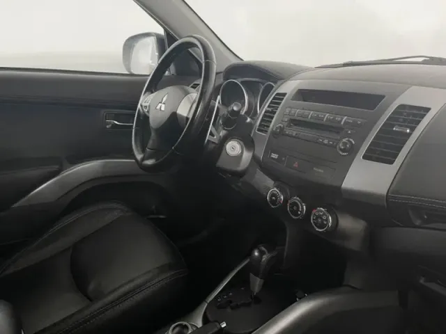 Mitsubishi Outlander, II Рестайлинг — фото 10