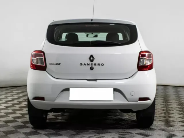 Renault Sandero, II Рестайлинг — фото 6