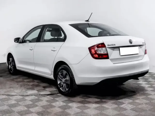 Skoda Rapid, I Рестайлинг — фото 2
