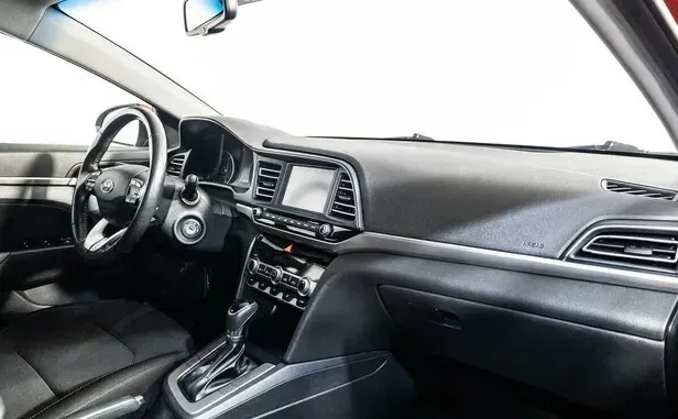 Hyundai Elantra, VI (AD) Рестайлинг — фото 5