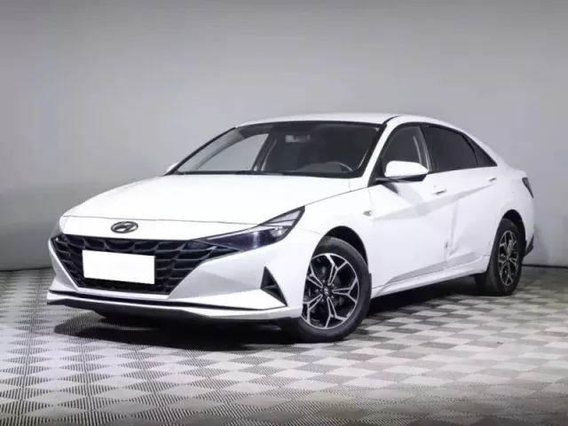 Hyundai Elantra, VII (CN7) — фото 1