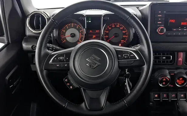 Suzuki Jimny, IV — фото 10