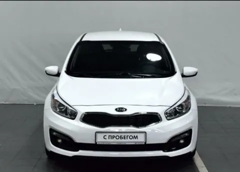Kia Ceed, II Рестайлинг — фото 1