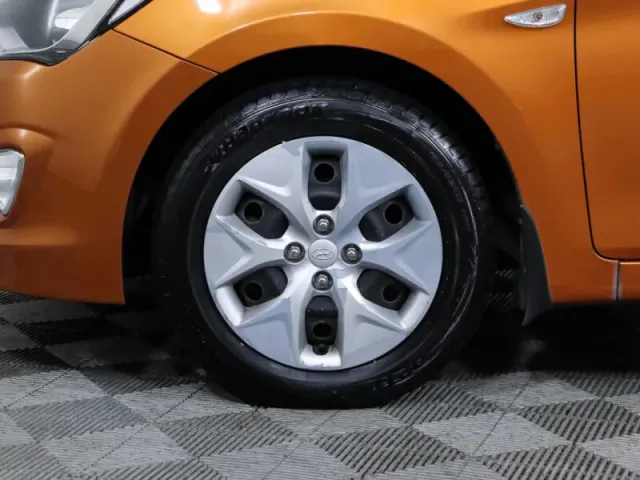 Hyundai Solaris, I Рестайлинг — фото 10