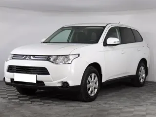 Mitsubishi Outlander, III — фото 1