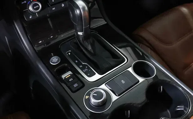 Volkswagen Touareg, II Рестайлинг — фото 9