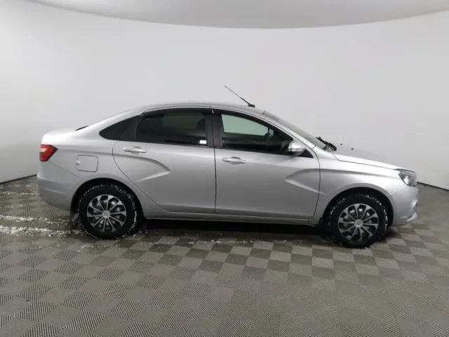 LADA Vesta, I — фото 4