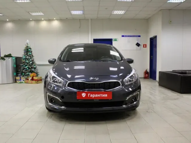 Kia Ceed, II Рестайлинг — фото 1