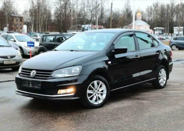 Volkswagen Polo, V Рестайлинг — фото 2