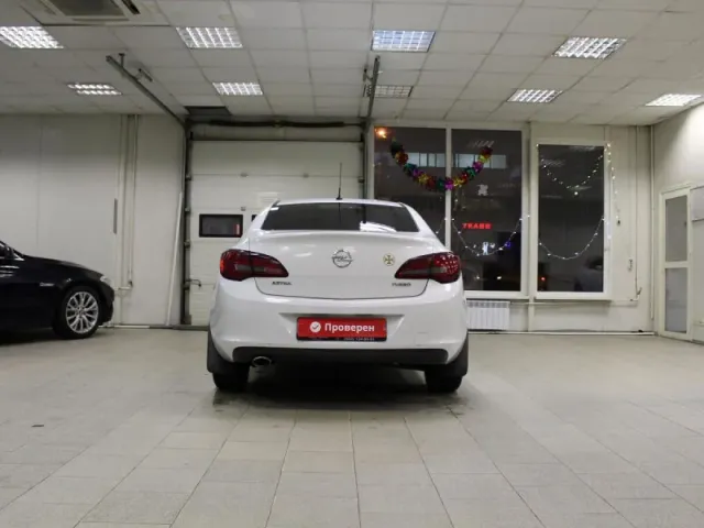 Opel Astra, J Рестайлинг — фото 7