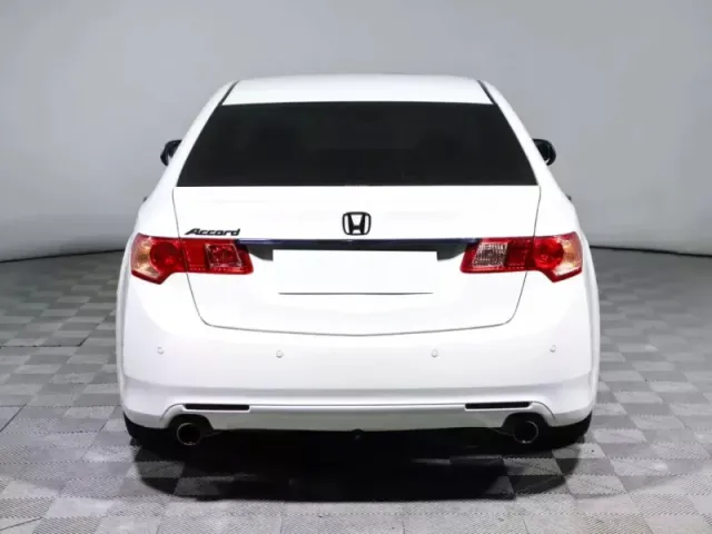 Honda Accord, VIII Рестайлинг — фото 5