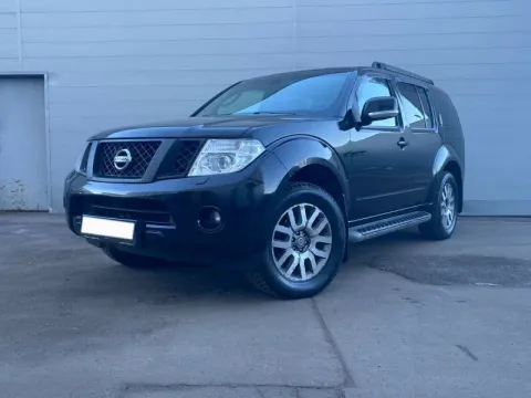 Nissan Pathfinder, III — фото 1