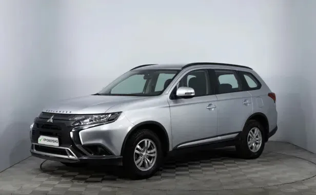 Mitsubishi Outlander, III Рестайлинг 3 — фото 1