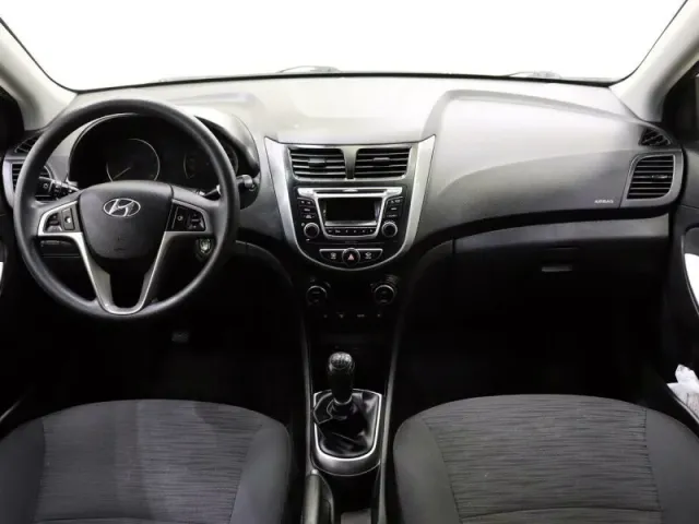 Hyundai Solaris, I Рестайлинг — фото 9