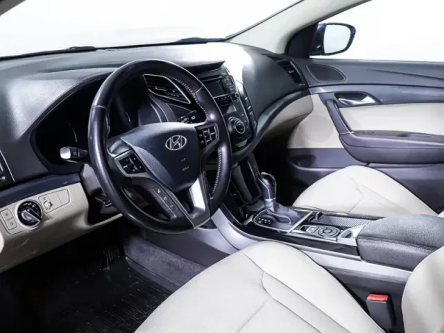 Hyundai i40, I — фото 16