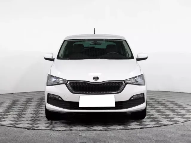 Skoda Rapid, II — фото 2