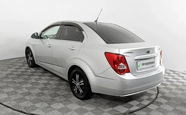 Chevrolet Aveo, II — фото 4