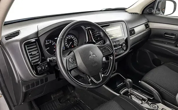 Mitsubishi Outlander, III Рестайлинг 2 — фото 7