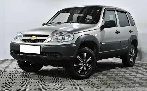 Chevrolet Niva, I Рестайлинг — фото 1