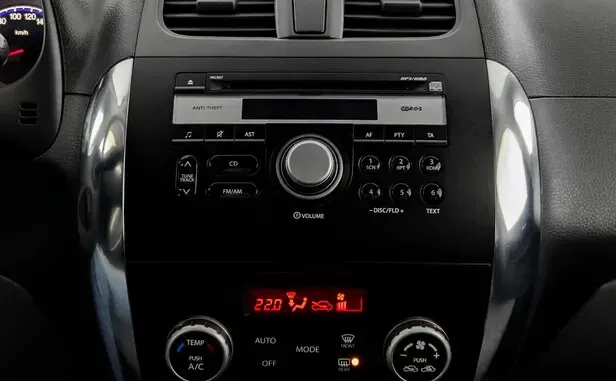 Suzuki SX4, I (Classic) Рестайлинг — фото 10