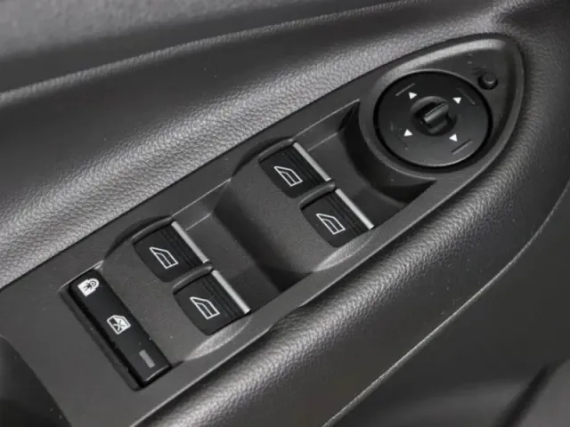 Ford Kuga, II — фото 15