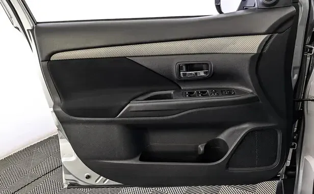 Mitsubishi Outlander, III Рестайлинг 2 — фото 12