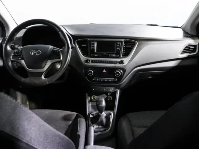 Hyundai Solaris, II — фото 10