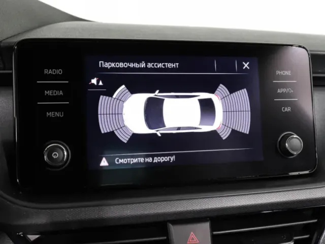 Skoda Rapid, II — фото 13