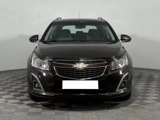 Chevrolet Cruze, I Рестайлинг — фото 2