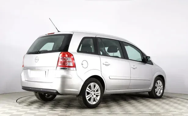 Opel Zafira, B Рестайлинг — фото 2