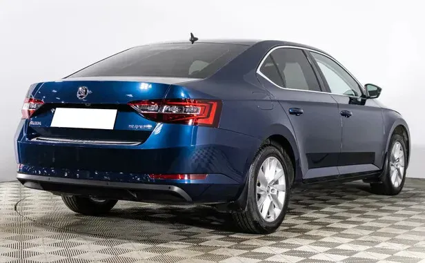 Skoda Superb, III — фото 2