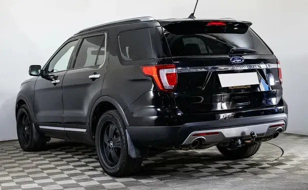 Ford Explorer, V Рестайлинг — фото 20