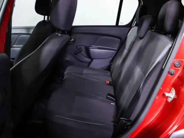 Renault Sandero, II Рестайлинг — фото 10