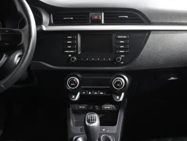 Kia Rio, IV — фото 14