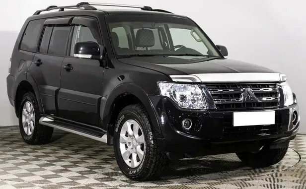 Mitsubishi Pajero, IV Рестайлинг 1 — фото 3