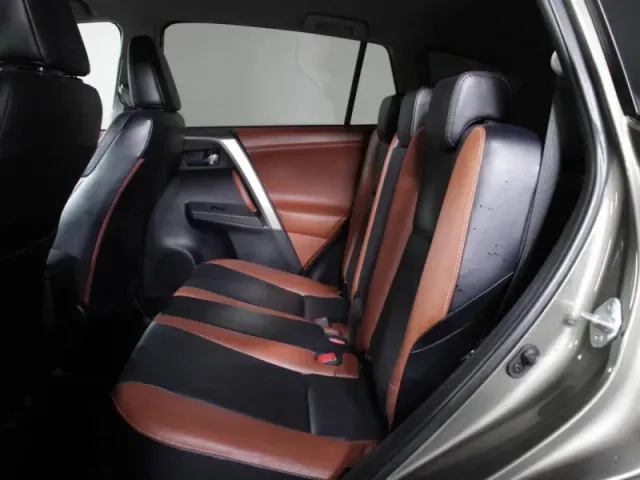 Toyota RAV4, IV (XA40) Рестайлинг — фото 11