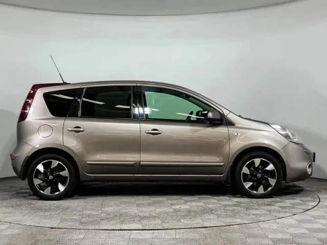 Nissan Note — фото 4