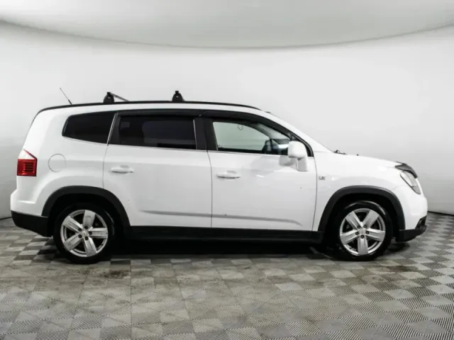 Chevrolet Orlando — фото 4