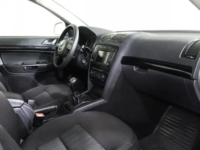 Skoda Octavia, II (A5) Рестайлинг — фото 13