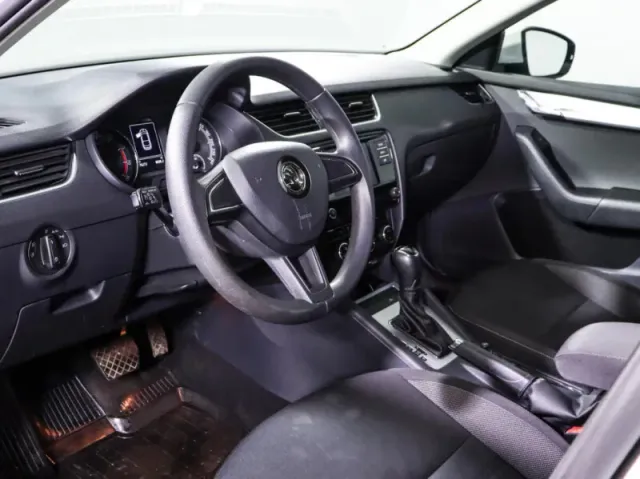 Skoda Octavia, III (A7) Рестайлинг — фото 12