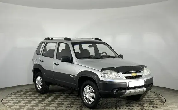 Chevrolet Niva, I Рестайлинг — фото 3